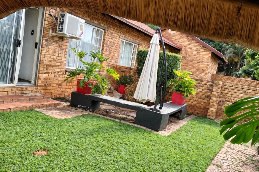 3 Bedroom Property for Sale in Safari Gardens North West